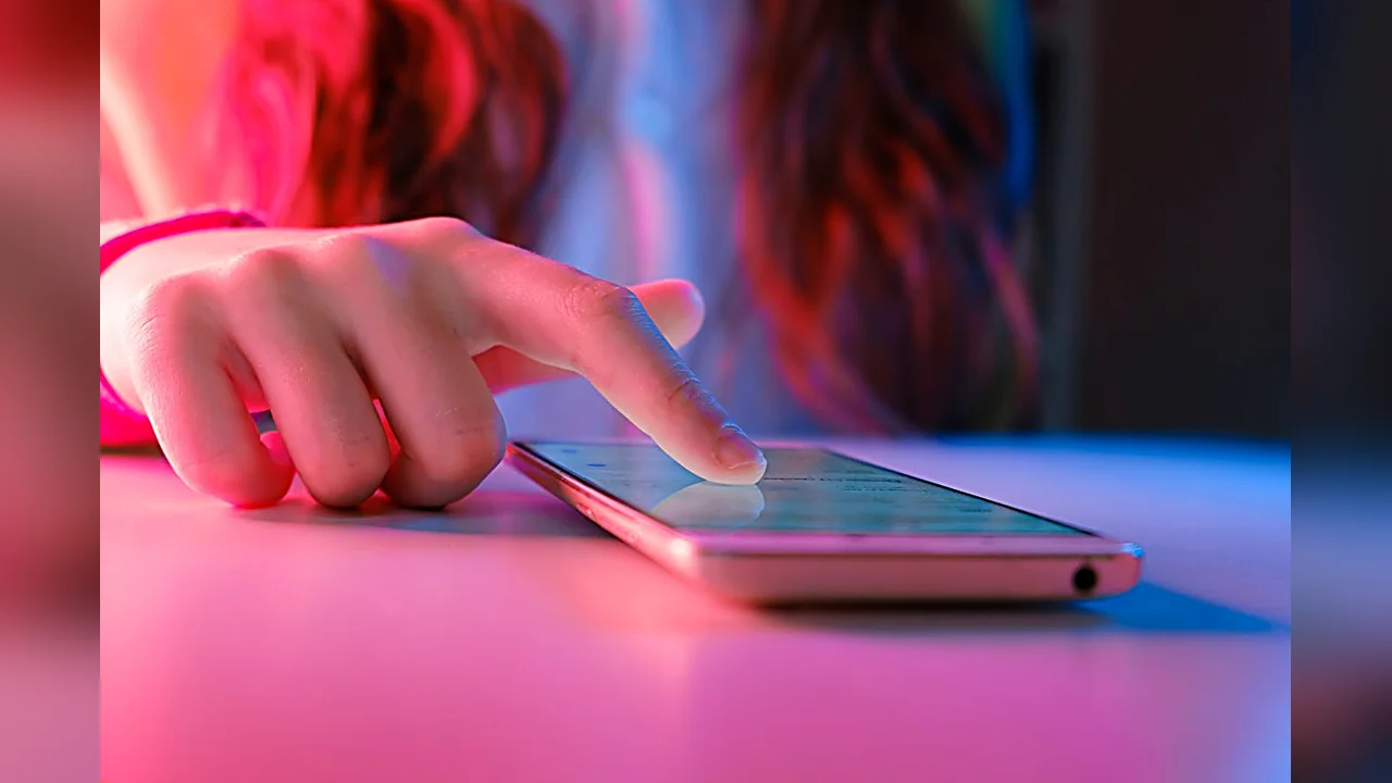 Google Revela Protocolo de Compras em IA: Controvérsia Sobre Preços Personalizados