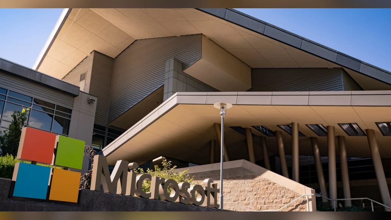 Microsoft Acaba Com Biblioteca Física E Aposta Em IA: Fim De Uma Era