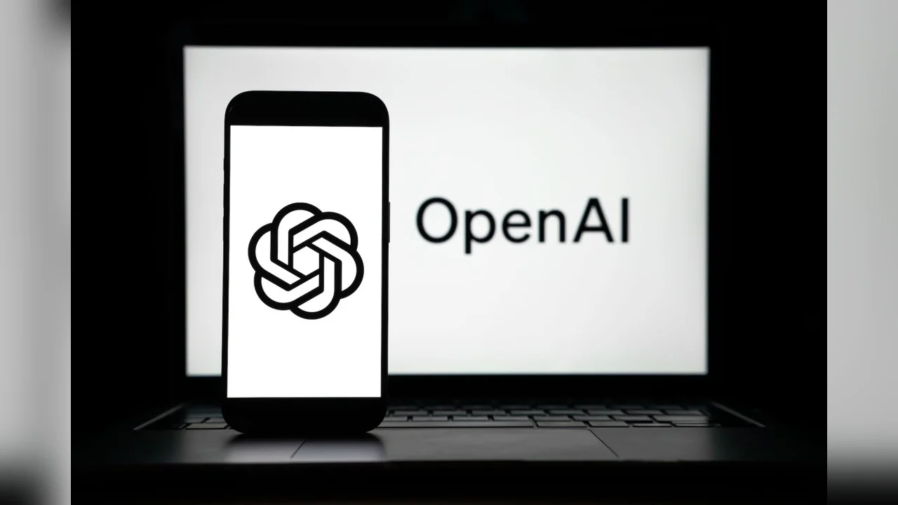OpenAI Inicia Revolução com Anúncios Pessoalizados no ChatGPT
