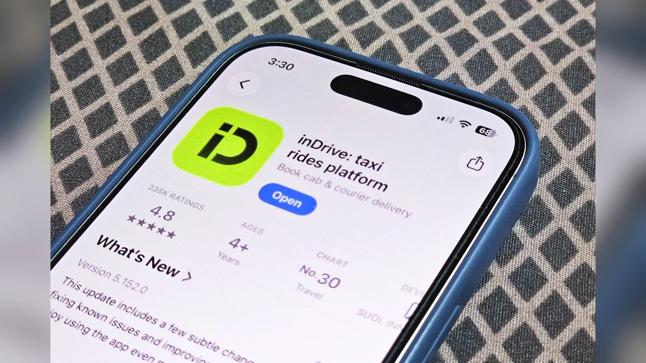 Revolução inDrive: Nova estratégia monetiza ads e delivery em escala global