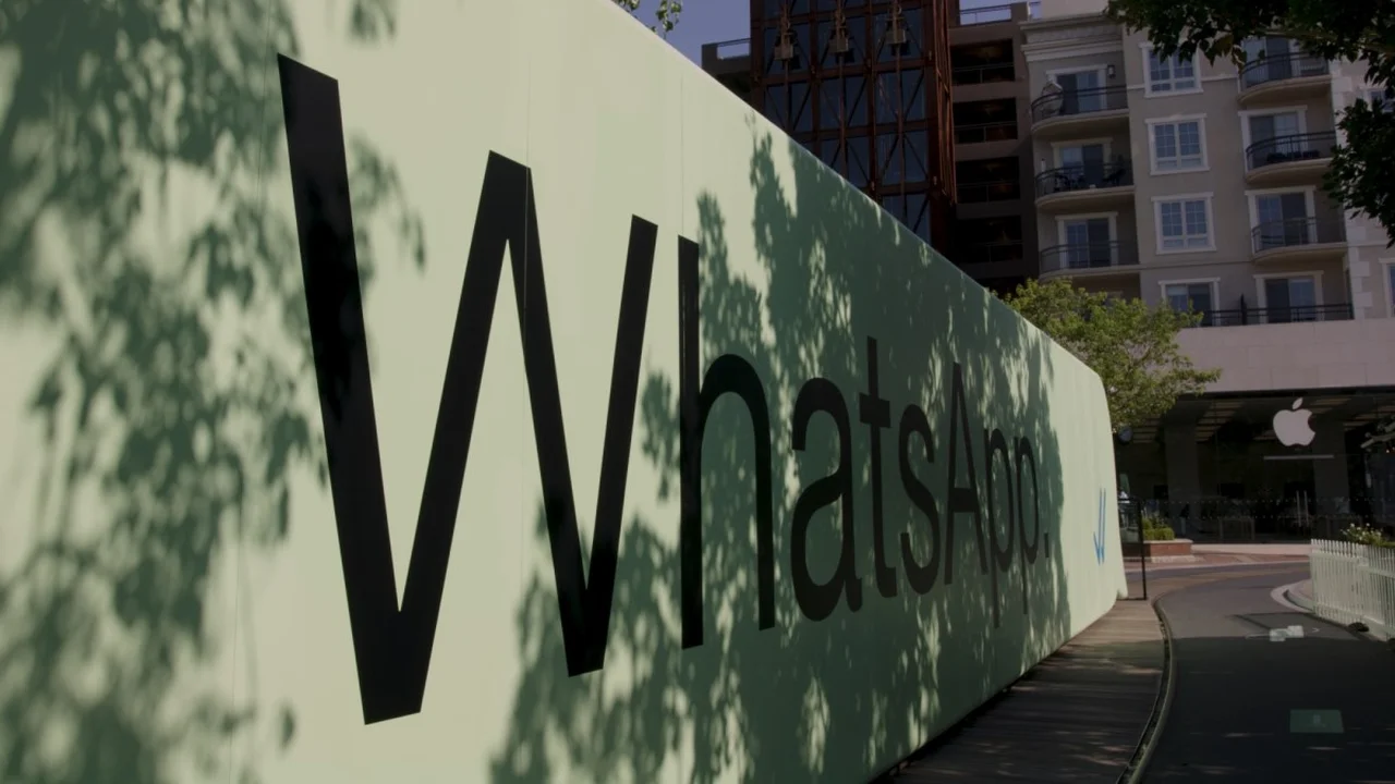 Revolução Regulatória: WhatsApp em Apuros com Políticas de Chatbots de IA