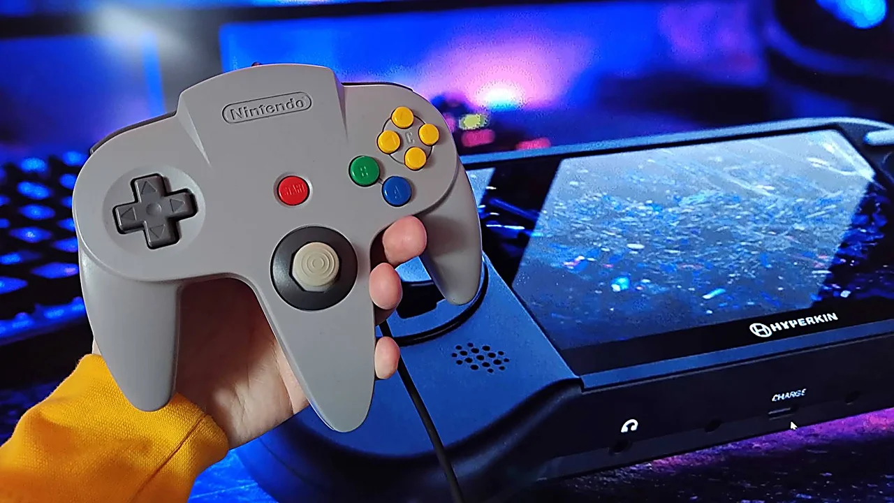 Vaza: Hyperkin pode lançar um handheld de N64